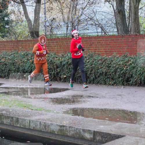 07.12.2025 - St. Pauli X-Mass-Run No. 15 Michael Burmester http://msf.ph/oto/9429884 07.12.2025 10:00:22 Laufen 893 meine-sportfotos.de