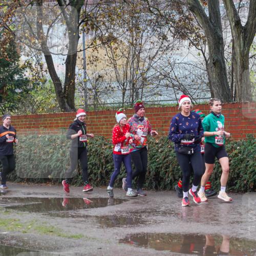 07.12.2025 - St. Pauli X-Mass-Run No. 15 Michael Burmester http://msf.ph/oto/9429891 07.12.2025 11:44:06 Laufen 3487, 1781, 3569, 3581, 357, 4480, 441, 760 meine-sportfotos.de