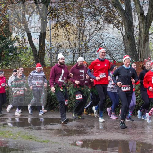 07.12.2025 - St. Pauli X-Mass-Run No. 15 Michael Burmester http://msf.ph/oto/9429903 07.12.2025 11:44:15 Laufen 2091, 4751, 4682, 400, 4326, 3994, 4346, 15, 1347, 4313, 4315 meine-sportfotos.de