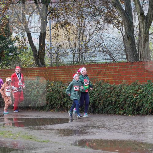 07.12.2025 - St. Pauli X-Mass-Run No. 15 Michael Burmester http://msf.ph/oto/9429932 07.12.2025 11:44:43 Laufen 4297, 4212, 4247, 4216, 4214, 4215, 4213 meine-sportfotos.de
