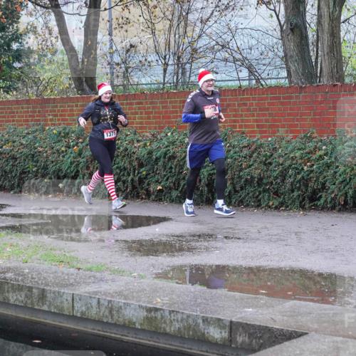 07.12.2025 - St. Pauli X-Mass-Run No. 15 Michael Burmester http://msf.ph/oto/9429934 07.12.2025 10:01:02 Laufen 1371 meine-sportfotos.de