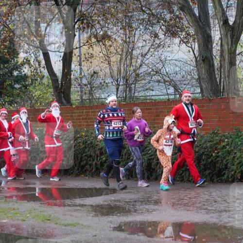 07.12.2025 - St. Pauli X-Mass-Run No. 15 Michael Burmester http://msf.ph/oto/9429935 07.12.2025 11:44:45 Laufen 3708, 371, 4297, 4212, 424, 4216, 4215 meine-sportfotos.de