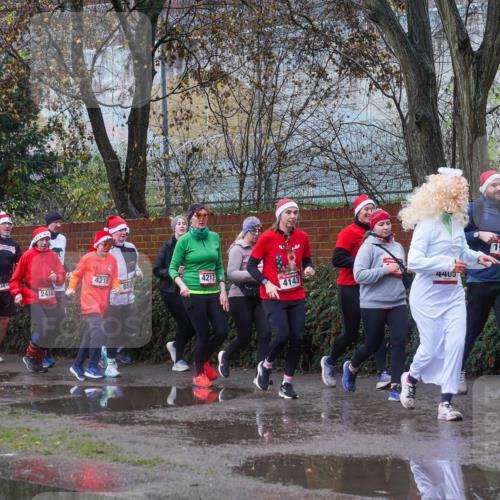 07.12.2025 - St. Pauli X-Mass-Run No. 15 Michael Burmester http://msf.ph/oto/9429950 07.12.2025 11:44:51 Laufen 422, 381, 4219, 2415, 850, 4217, 4143, 4403, 194, 4413 meine-sportfotos.de