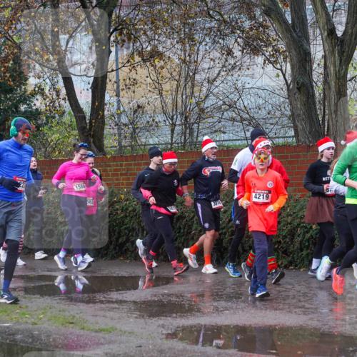 07.12.2025 - St. Pauli X-Mass-Run No. 15 Michael Burmester http://msf.ph/oto/9429957 07.12.2025 11:44:54 Laufen 4021, 2, 2, 1580, 583, 381, 3818, 4219, 4217, 4143 meine-sportfotos.de