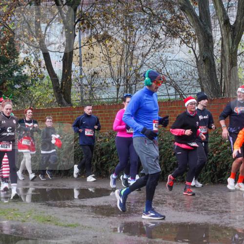 07.12.2025 - St. Pauli X-Mass-Run No. 15 Michael Burmester http://msf.ph/oto/9429960 07.12.2025 11:44:55 Laufen 435, 4021, 1725, 42, 58, 3137, 3107, 4219 meine-sportfotos.de