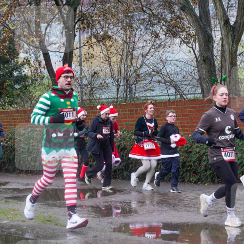 07.12.2025 - St. Pauli X-Mass-Run No. 15 Michael Burmester http://msf.ph/oto/9429966 07.12.2025 11:44:57 Laufen 4390, 4033, 011, 1780, 1725, 4021, 31, 580 meine-sportfotos.de