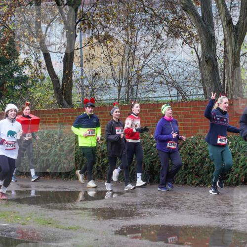07.12.2025 - St. Pauli X-Mass-Run No. 15 Michael Burmester http://msf.ph/oto/9429974 07.12.2025 11:45:00 Laufen 386, 4179, 4730, 4180, 4188, 404, 4390, 4033, 1380, 1780 meine-sportfotos.de
