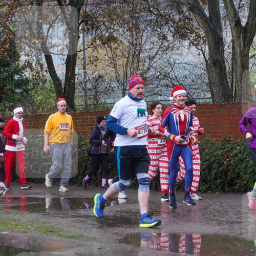 07.12.2025 - St. Pauli X-Mass-Run No. 15 Michael Burmester http://msf.ph/oto/9429990 07.12.2025 11:45:07 Laufen 3427, 3315, 3314, 4755, 4725, 334, 4783, 4784 meine-sportfotos.de