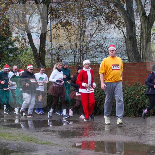 07.12.2025 - St. Pauli X-Mass-Run No. 15 Michael Burmester http://msf.ph/oto/9429997 07.12.2025 11:45:09 Laufen 3427, 4731, 331, 3374, 4755, 145 meine-sportfotos.de