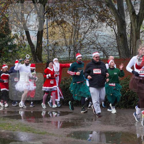 07.12.2025 - St. Pauli X-Mass-Run No. 15 Michael Burmester http://msf.ph/oto/9430006 07.12.2025 11:45:11 Laufen 4018, 4302, 4311, 41, 4198, 3427, 2679, 337, 3374, 3375 meine-sportfotos.de