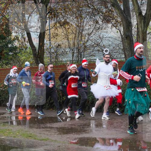 07.12.2025 - St. Pauli X-Mass-Run No. 15 Michael Burmester http://msf.ph/oto/9430012 07.12.2025 11:45:13 Laufen 4137, 4076, 4018, 4302, 4311, 38838, 4429, 3427 meine-sportfotos.de