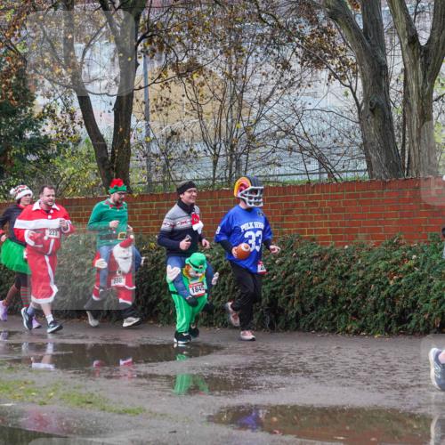 07.12.2025 - St. Pauli X-Mass-Run No. 15 Michael Burmester http://msf.ph/oto/9430028 07.12.2025 11:45:22 Laufen 223, 208, 1845, 33 meine-sportfotos.de