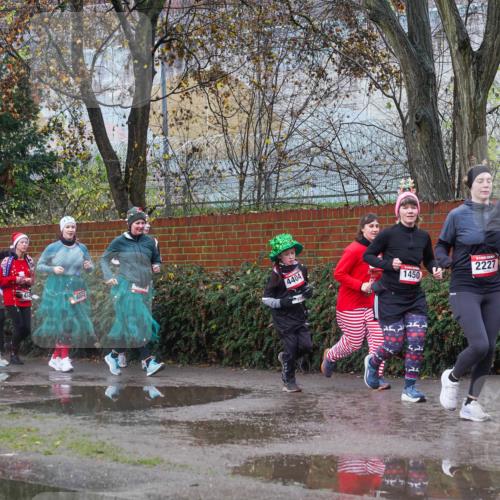 07.12.2025 - St. Pauli X-Mass-Run No. 15 Michael Burmester http://msf.ph/oto/9430043 07.12.2025 11:45:28 Laufen 39, 4252, 4084, 4090, 4404, 1450, 2227, 3526 meine-sportfotos.de