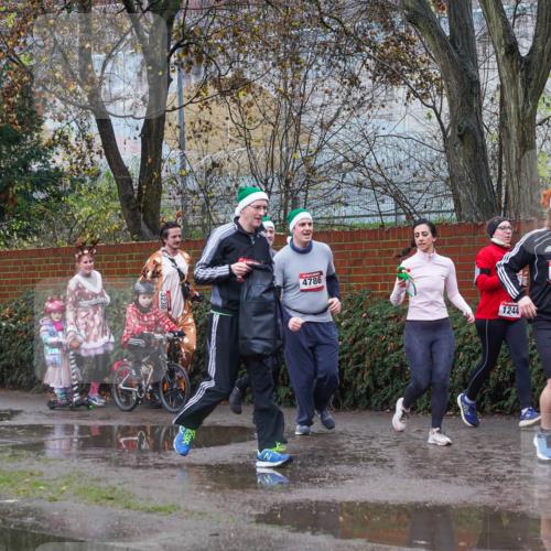 07.12.2025 - St. Pauli X-Mass-Run No. 15 Michael Burmester http://msf.ph/oto/9430073 07.12.2025 11:45:41 Laufen 4786, 3758, 1244, 4789, 2543 meine-sportfotos.de