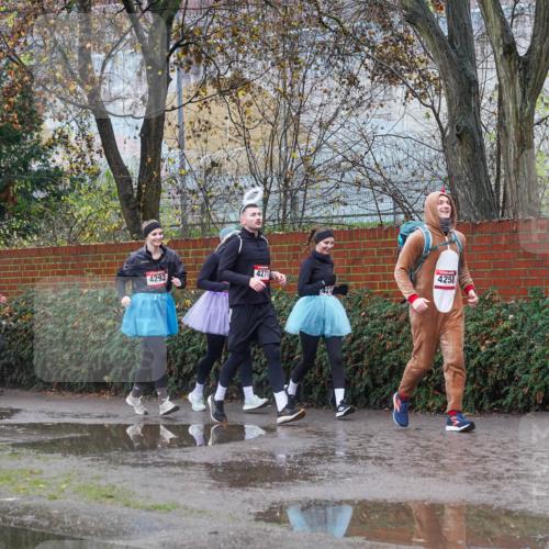07.12.2025 - St. Pauli X-Mass-Run No. 15 Michael Burmester http://msf.ph/oto/9430095 07.12.2025 11:46:03 Laufen 4271, 4292, 4258, 128, 42671 meine-sportfotos.de
