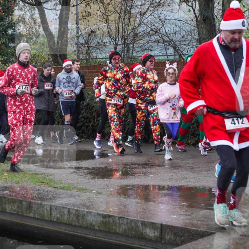 07.12.2025 - St. Pauli X-Mass-Run No. 15 Michael Burmester http://msf.ph/oto/9430129 07.12.2025 10:04:05 Laufen 4141, 4164, 4162, 3918, 3910, 412 meine-sportfotos.de