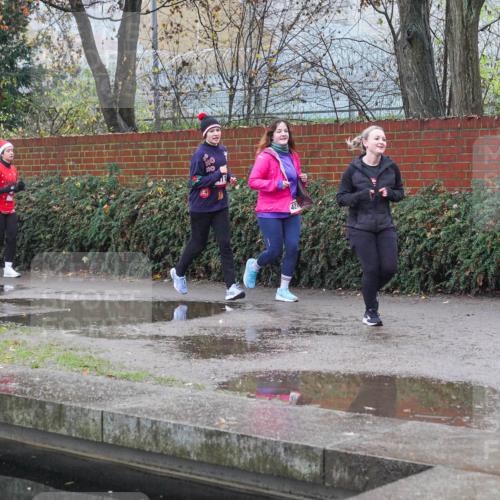 07.12.2025 - St. Pauli X-Mass-Run No. 15 Michael Burmester http://msf.ph/oto/9430151 07.12.2025 10:04:34 Laufen 4453 meine-sportfotos.de