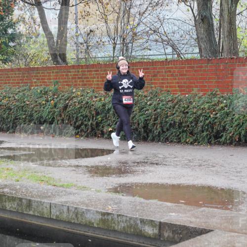 07.12.2025 - St. Pauli X-Mass-Run No. 15 Michael Burmester http://msf.ph/oto/9430254 07.12.2025 10:07:40 Laufen 4200 meine-sportfotos.de