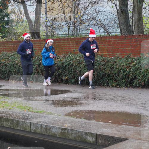 07.12.2025 - St. Pauli X-Mass-Run No. 15 Michael Burmester http://msf.ph/oto/9430260 07.12.2025 10:08:19 Laufen 4779, 2 meine-sportfotos.de
