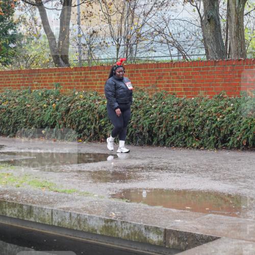 07.12.2025 - St. Pauli X-Mass-Run No. 15 Michael Burmester http://msf.ph/oto/9430272 07.12.2025 10:11:04 Laufen 476 meine-sportfotos.de