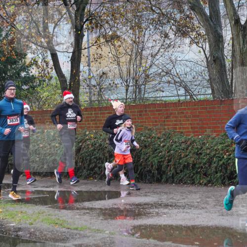 07.12.2025 - St. Pauli X-Mass-Run No. 15 Michael Burmester http://msf.ph/oto/9430373 07.12.2025 10:22:12 Laufen 3835, 2053, 2052, 383, 2288 meine-sportfotos.de
