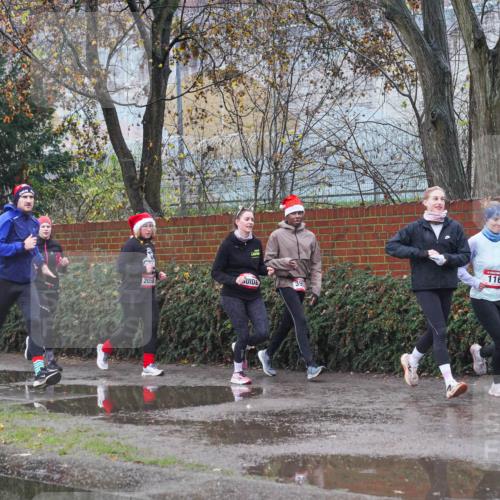 07.12.2025 - St. Pauli X-Mass-Run No. 15 Michael Burmester http://msf.ph/oto/9430384 07.12.2025 10:22:34 Laufen 324, 2058, 39, 116 meine-sportfotos.de