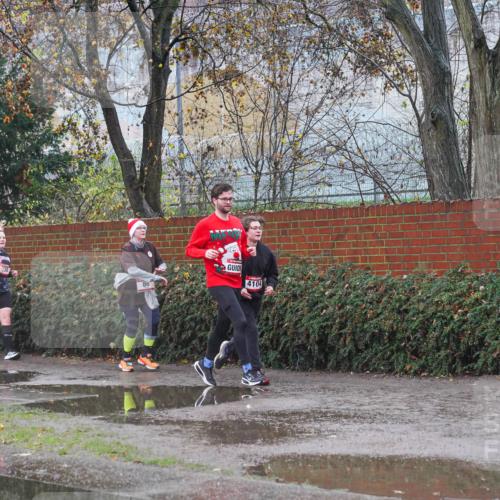 07.12.2025 - St. Pauli X-Mass-Run No. 15 Michael Burmester http://msf.ph/oto/9430403 07.12.2025 10:22:55 Laufen 86, 4104, 33 meine-sportfotos.de