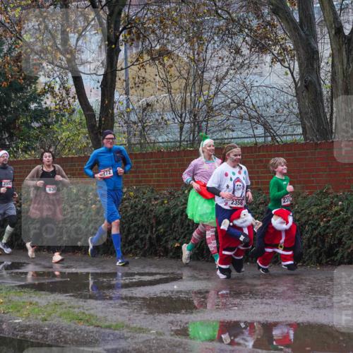 07.12.2025 - St. Pauli X-Mass-Run No. 15 Michael Burmester http://msf.ph/oto/9430426 07.12.2025 10:23:24 Laufen 2950, 633, 639, 272, 2356, 235 meine-sportfotos.de
