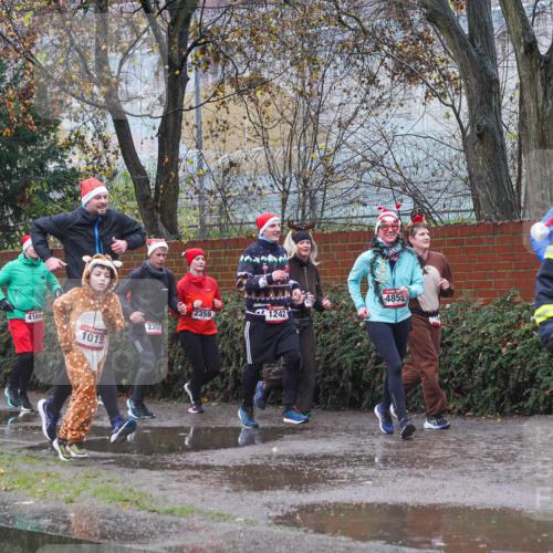 07.12.2025 - St. Pauli X-Mass-Run No. 15 Michael Burmester http://msf.ph/oto/9430463 07.12.2025 10:24:05 Laufen 4855, 2359, 1242, 4161, 2357, 1019 meine-sportfotos.de