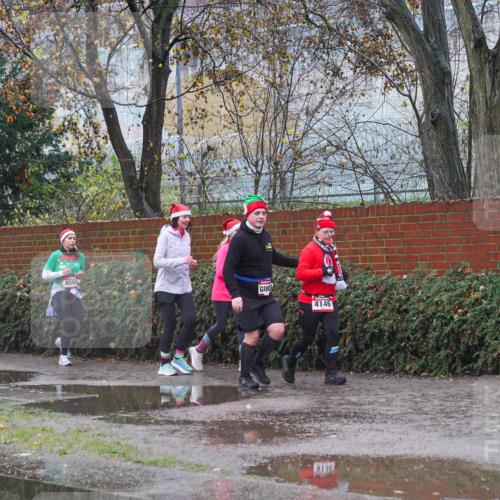 07.12.2025 - St. Pauli X-Mass-Run No. 15 Michael Burmester http://msf.ph/oto/9430472 07.12.2025 10:24:13 Laufen 4095, 4146 meine-sportfotos.de