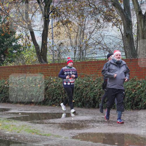 07.12.2025 - St. Pauli X-Mass-Run No. 15 Michael Burmester http://msf.ph/oto/9430479 07.12.2025 10:24:18 Laufen 00002421 meine-sportfotos.de