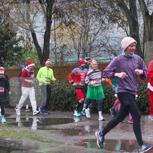07.12.2025 - St. Pauli X-Mass-Run No. 15 Michael Burmester http://msf.ph/oto/9430486 07.12.2025 10:24:27 Laufen 582, 1155, 1166, 1051, 1265, 2080, 824, 2460 meine-sportfotos.de
