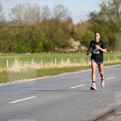12.04.2026 - 45. Internationalen Wilhelmsburger Insellauf Dr. Thomas Lammeyer http://msf.ph/oto/9430492 12.04.2026 09:06:42 Laufen 5293 meine-sportfotos.de