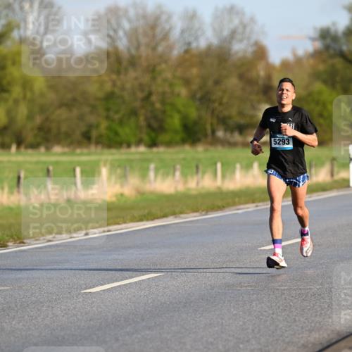 12.04.2026 - 45. Internationalen Wilhelmsburger Insellauf Dr. Thomas Lammeyer http://msf.ph/oto/9430497 12.04.2026 09:06:42 Laufen 5293 meine-sportfotos.de