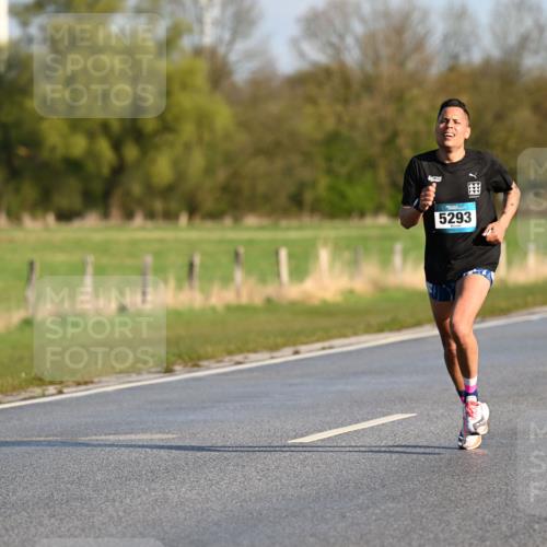 12.04.2026 - 45. Internationalen Wilhelmsburger Insellauf Dr. Thomas Lammeyer http://msf.ph/oto/9430504 12.04.2026 09:06:43 Laufen 5293 meine-sportfotos.de