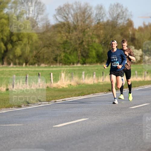 12.04.2026 - 45. Internationalen Wilhelmsburger Insellauf Dr. Thomas Lammeyer http://msf.ph/oto/9430555 12.04.2026 09:07:17 Laufen 17, 4034, 3521 meine-sportfotos.de