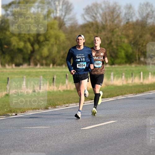 12.04.2026 - 45. Internationalen Wilhelmsburger Insellauf Dr. Thomas Lammeyer http://msf.ph/oto/9430566 12.04.2026 09:07:19 Laufen 17, 4034, 5507, 108 meine-sportfotos.de