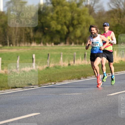 12.04.2026 - 45. Internationalen Wilhelmsburger Insellauf Dr. Thomas Lammeyer http://msf.ph/oto/9430580 12.04.2026 09:07:22 Laufen 3521 meine-sportfotos.de