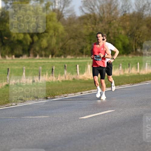 12.04.2026 - 45. Internationalen Wilhelmsburger Insellauf Dr. Thomas Lammeyer http://msf.ph/oto/9430602 12.04.2026 09:07:45 Laufen 4086 meine-sportfotos.de