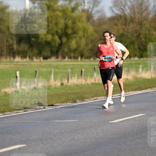 12.04.2026 - 45. Internationalen Wilhelmsburger Insellauf Dr. Thomas Lammeyer http://msf.ph/oto/9430606 12.04.2026 09:07:46 Laufen 4086 meine-sportfotos.de