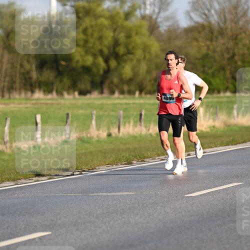 12.04.2026 - 45. Internationalen Wilhelmsburger Insellauf Dr. Thomas Lammeyer http://msf.ph/oto/9430607 12.04.2026 09:07:46 Laufen 4086 meine-sportfotos.de