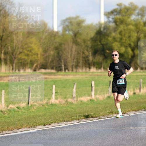 12.04.2026 - 45. Internationalen Wilhelmsburger Insellauf Dr. Thomas Lammeyer http://msf.ph/oto/9430642 12.04.2026 09:07:56 Laufen 3429 meine-sportfotos.de