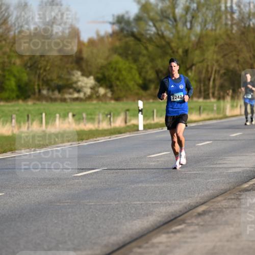 12.04.2026 - 45. Internationalen Wilhelmsburger Insellauf Dr. Thomas Lammeyer http://msf.ph/oto/9430689 12.04.2026 09:08:22 Laufen 2242, 547 meine-sportfotos.de