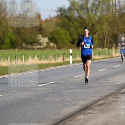 12.04.2026 - 45. Internationalen Wilhelmsburger Insellauf Dr. Thomas Lammeyer http://msf.ph/oto/9430690 12.04.2026 09:08:22 Laufen 2242 meine-sportfotos.de