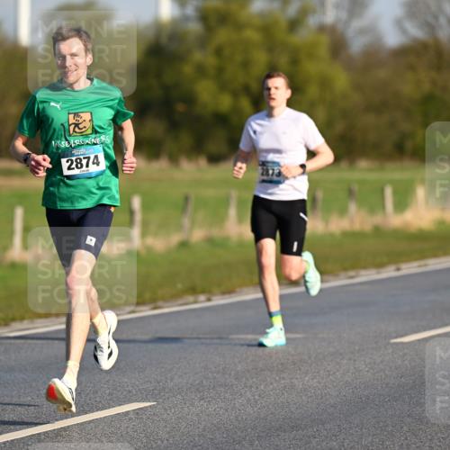 12.04.2026 - 45. Internationalen Wilhelmsburger Insellauf Dr. Thomas Lammeyer http://msf.ph/oto/9430774 12.04.2026 09:08:37 Laufen 2874, 2873 meine-sportfotos.de