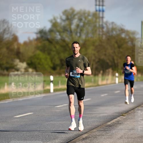 12.04.2026 - 45. Internationalen Wilhelmsburger Insellauf Dr. Thomas Lammeyer http://msf.ph/oto/9430790 12.04.2026 09:08:56 Laufen 4012 meine-sportfotos.de