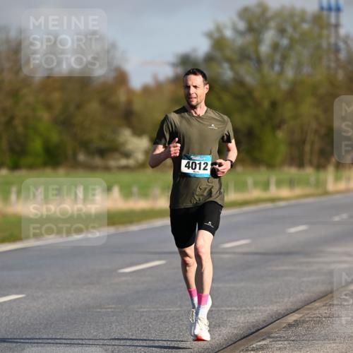 12.04.2026 - 45. Internationalen Wilhelmsburger Insellauf Dr. Thomas Lammeyer http://msf.ph/oto/9430798 12.04.2026 09:08:57 Laufen 4012 meine-sportfotos.de