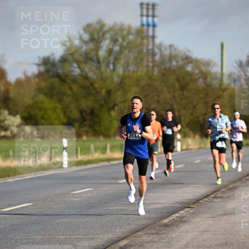 12.04.2026 - 45. Internationalen Wilhelmsburger Insellauf Dr. Thomas Lammeyer http://msf.ph/oto/9430803 12.04.2026 09:08:59 Laufen 2144 meine-sportfotos.de