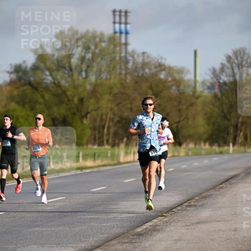 12.04.2026 - 45. Internationalen Wilhelmsburger Insellauf Dr. Thomas Lammeyer http://msf.ph/oto/9430821 12.04.2026 09:09:02 Laufen 2751, 5514, 310 meine-sportfotos.de