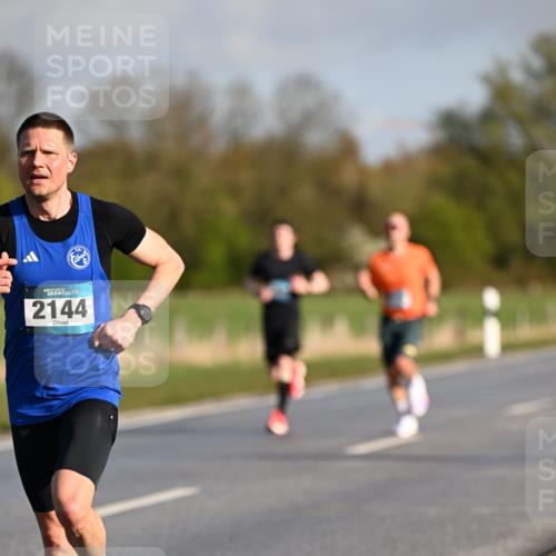 12.04.2026 - 45. Internationalen Wilhelmsburger Insellauf Dr. Thomas Lammeyer http://msf.ph/oto/9430826 12.04.2026 09:09:03 Laufen 2144 meine-sportfotos.de